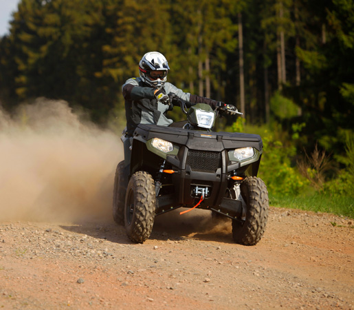 VTT usagé à vendre, souffleuse usagée à vendre, remorque usagée à vendre, outils usagés à vendre ou un tracteur usagé à vendre | Équipement Val-Bélair